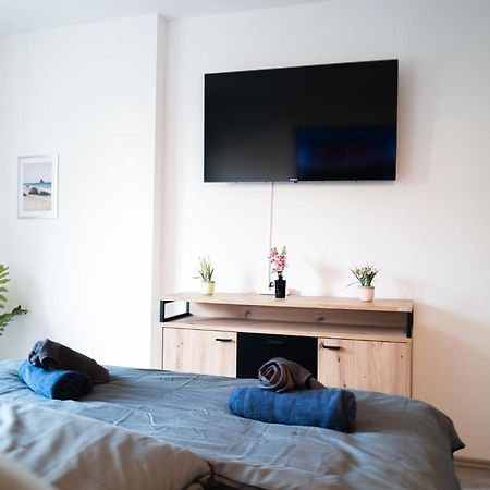 #412 Komfortable, Stilvolle Wohnung Fuer 6 Personen Mulheim an der Ruhr Bagian luar foto