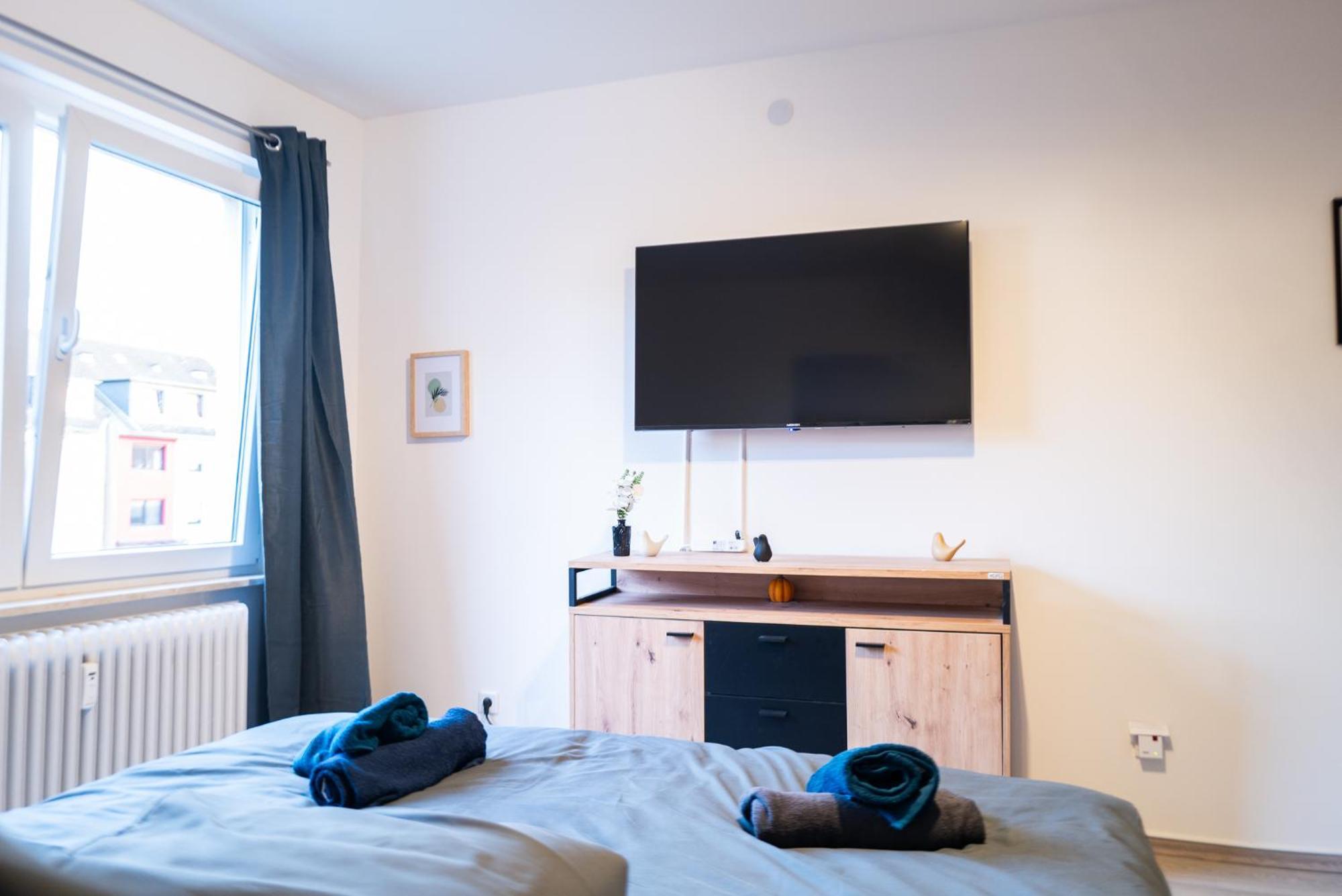 #412 Komfortable, Stilvolle Wohnung Fuer 6 Personen Mulheim an der Ruhr Bagian luar foto