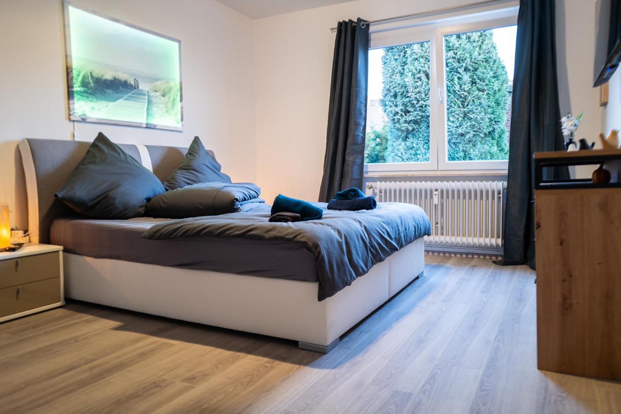 #412 Komfortable, Stilvolle Wohnung Fuer 6 Personen Mulheim an der Ruhr Bagian luar foto